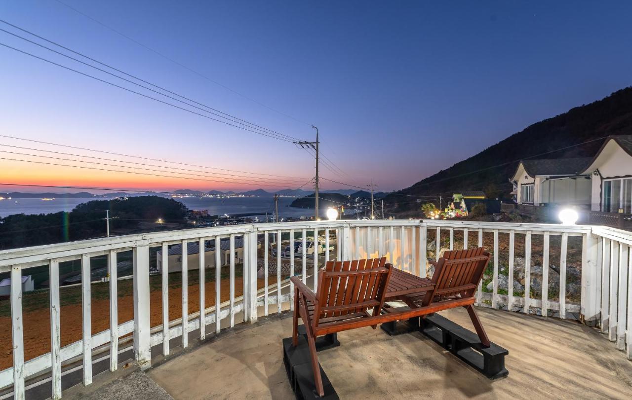 Villa Namhae Whale'S Dream Exterior foto