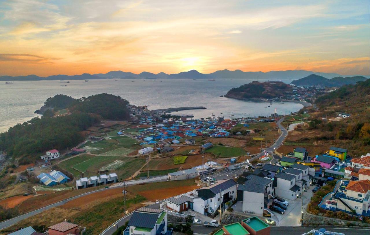 Villa Namhae Whale'S Dream Exterior foto